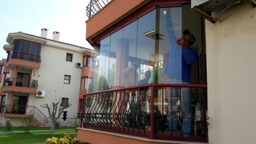İzmir cam balkon modelleri